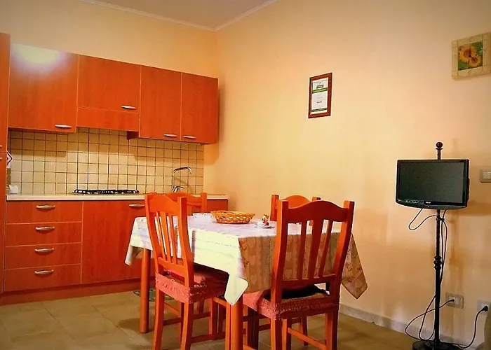 Di Angela Scotellaro *